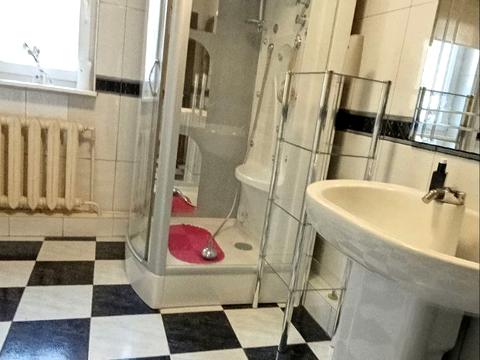 будинок за адресою Лабораторна вул., 16