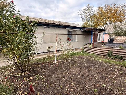 будинок за адресою Вишнева, 8