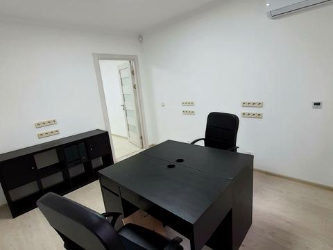 комерційна за адресою Левандовська вул. (Аніщенка), 14