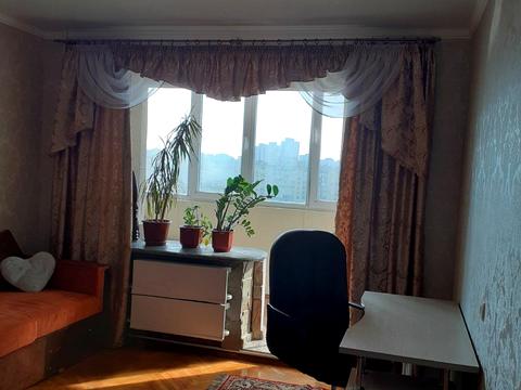 квартира за адресою Ревуцького вул., 42-Б