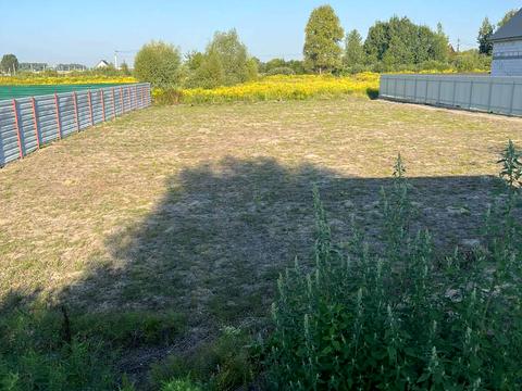 участок по адресу Максима Рильського