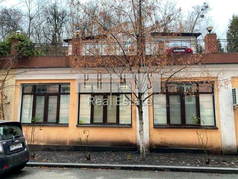 комерційна за адресою Кудрявський узвіз, 4
