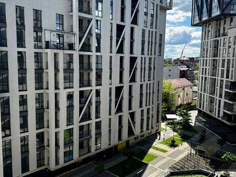 квартира за адресою Львів, Героїв УПА вул., 73-В