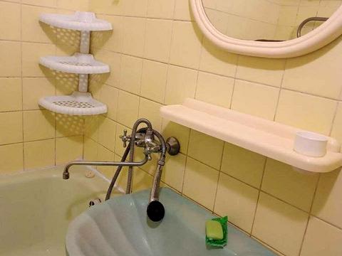 квартира за адресою Зарічанська вул., 24
