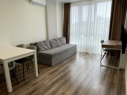 квартира за адресою Салютна вул., 22