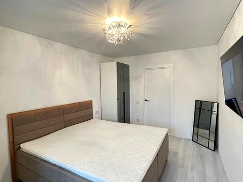 квартира за адресою Михайла Грушевського вул., 33