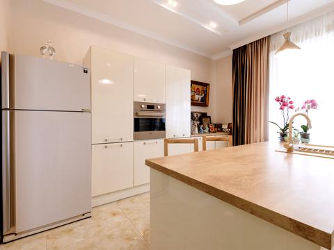 будинок за адресою Бориса андрєєва