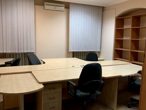 комерційна за адресою Панаса Мирного вул., 9