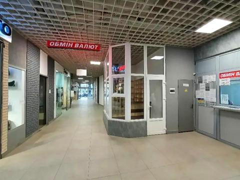коммерческая по адресу Степана Бандери ул., 2/1а