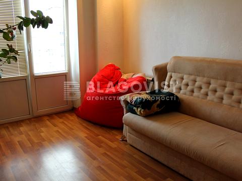 квартира по адресу Зодчих ул., 62-А