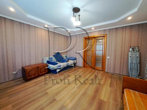 квартира за адресою Новопирогівська вул., 25