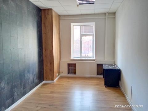 комерційна за адресою Мала Арнаутська вул., 64