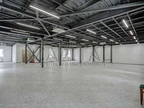 комерційна за адресою Івана Франка вул., 26