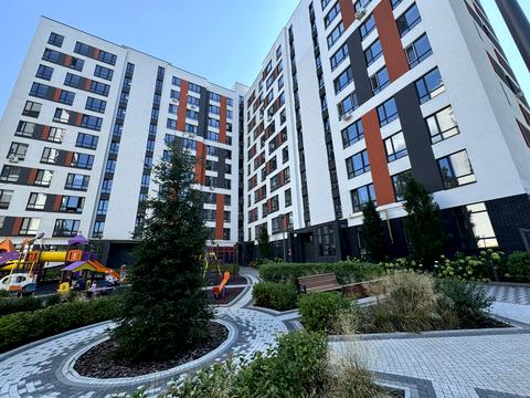 комерційна за адресою Павленка вул., 56