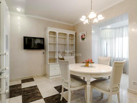 квартира за адресою Кропивницького вул., 8