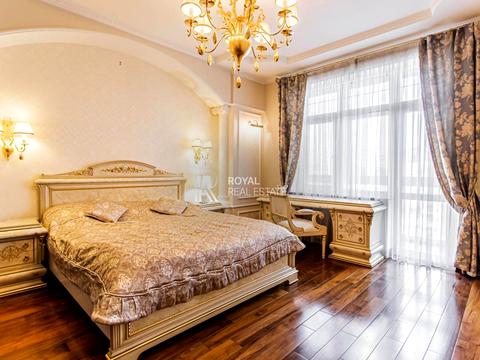 квартира за адресою Олександра Кониського вул., 44