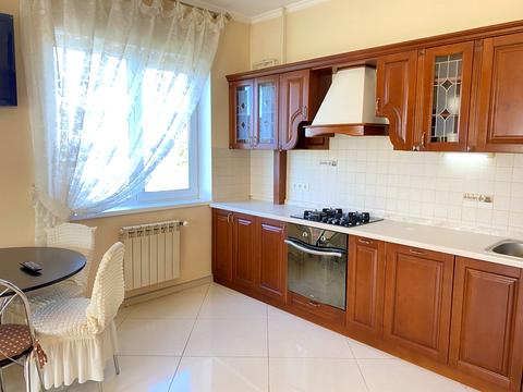 квартира за адресою Івана Дяченка вул., 20-Б