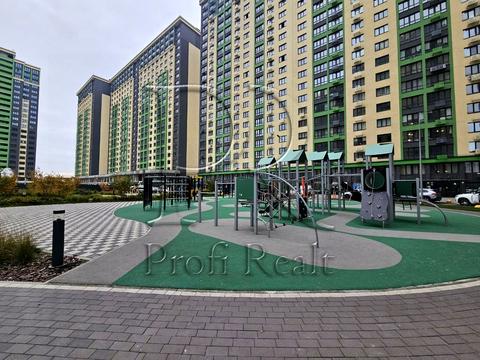 квартира за адресою Михайла Максимовича вул. (Онуфрія Трутенка), 32-Б