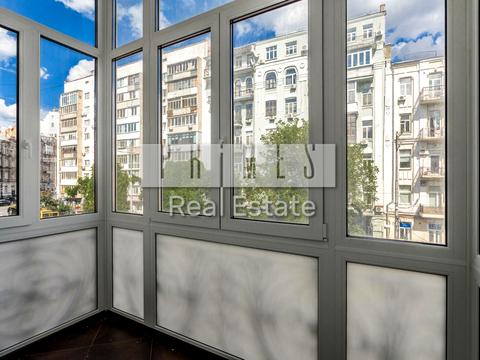 комерційна за адресою Шота Руставелі вул., 3