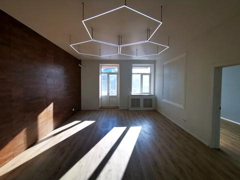 комерційна за адресою Георгіївський пров., 7