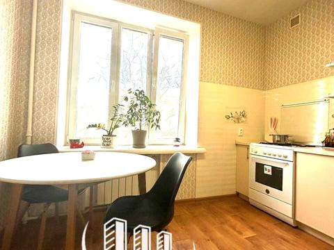 квартира за адресою Свободи вул., 12/16