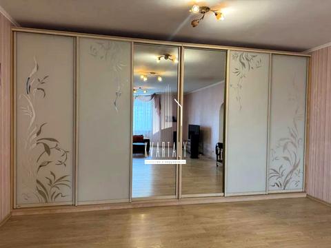 квартира за адресою Євгена Коновальця вул. (Щорса), 32-Г