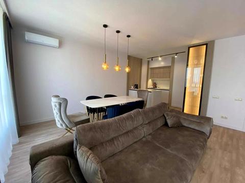 квартира за адресою Причальна вул., 14