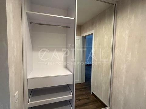 будинок за адресою Центральна вул., 8