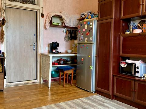 комната по адресу Лихвинська Стінка ул. (Гамалія), 31