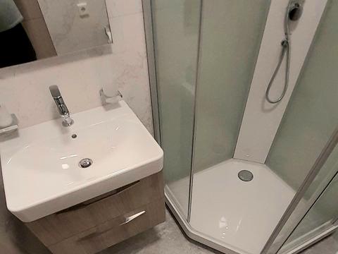 квартира за адресою Олександра Олеся вул., 7
