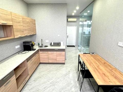 коммерческая по адресу Французский бульв., 26/1