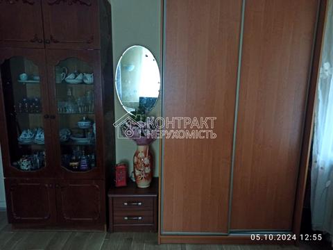 будинок за адресою Праці вул.