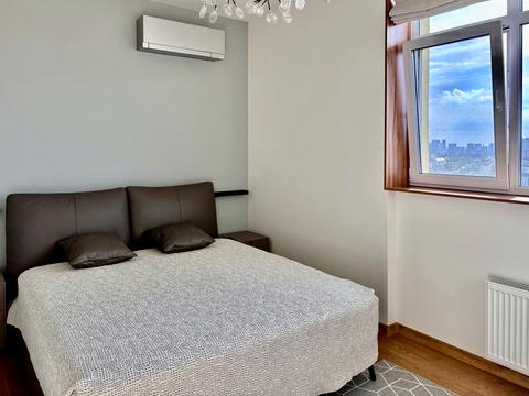 квартира по адресу Рэя Брэдбери ул., 2