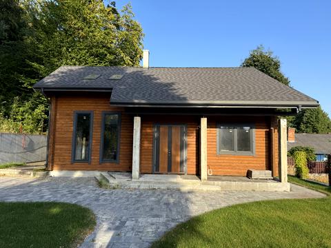 будинок за адресою Лікарська