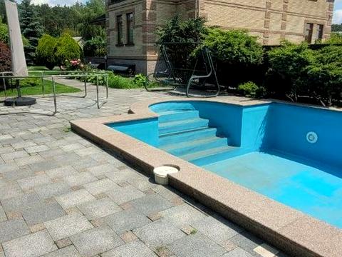 будинок за адресою Лісна