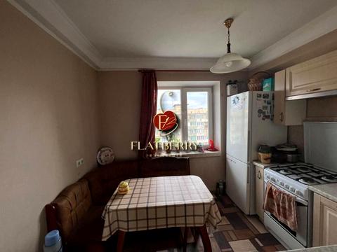 квартира за адресою Братиславська вул., 42