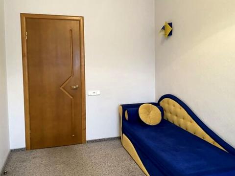 квартира за адресою Дмитра Яворницького просп. (Карла Маркса), 82
