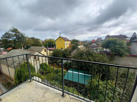 квартира за адресою Олексія Вадатурського вул. (Маршала Малиновського), 127