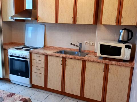 квартира за адресою Бориспільська вул., 6