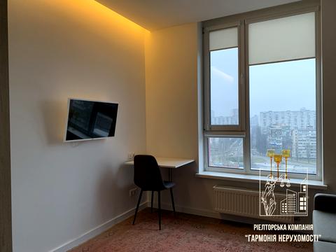 квартира за адресою Соборності просп. (Возз'єднання), 17