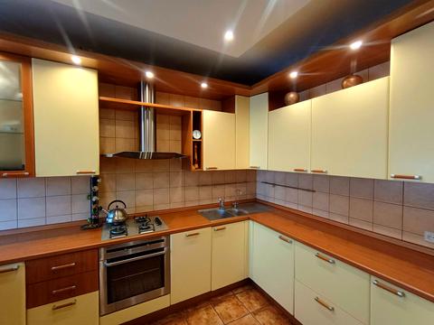 квартира за адресою Київ, Михайла Омеляновича-Павленка вул. (Суворова), 11
