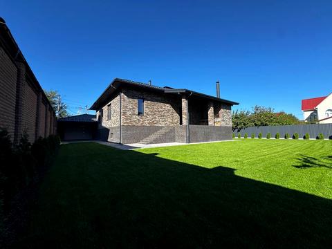 будинок за адресою Весняна вул.