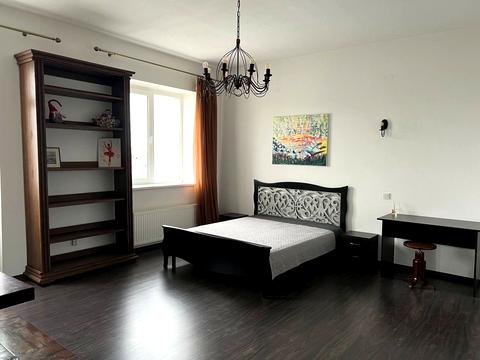 квартира за адресою Академіка Андрія Сахарова вул., 82