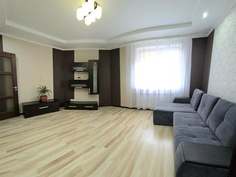 квартира за адресою Василя Симоненка вул., 3в