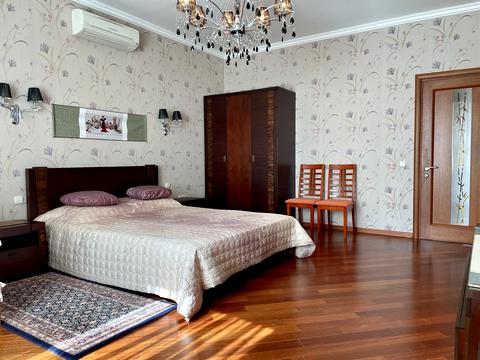 квартира за адресою Літературна вул., 1а