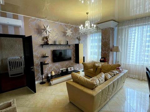 квартира по адресу Литературная ул., 1а