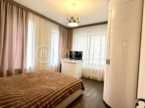 квартира за адресою Успішна вул., 18