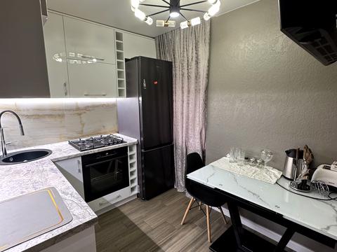 квартира за адресою Льва Ландау просп. (50-річчя СРСР), 58/2