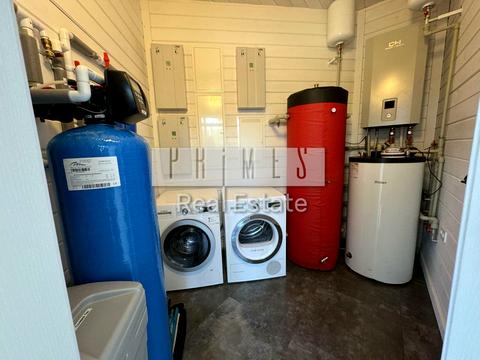 будинок за адресою с. Лісники, Проектна вул.