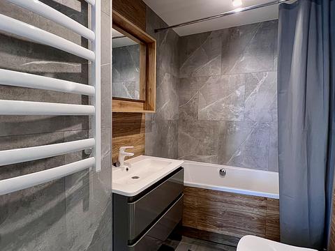 квартира за адресою Соборності, 17
